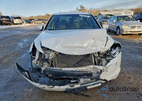 2010 Honda Accord Lx z USA, uszkodzony, nr VIN 1HGCP2F30AA033485